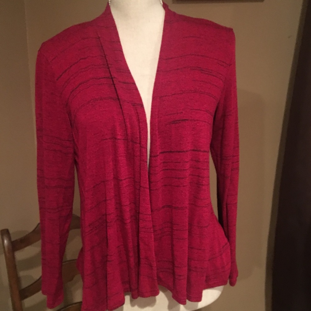 Lightweight sweater